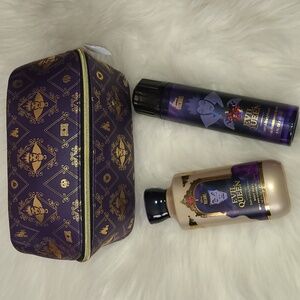 Disney Villains Evil Queen Cosmetic Bag, Spay And Body Wash Set